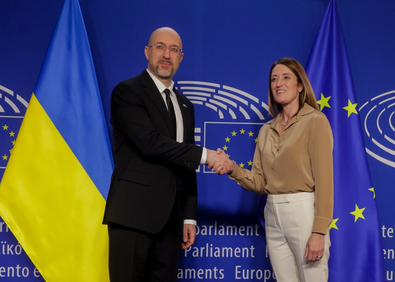 Шмигаль обговорив з головою ЄП продовження "транспортного безвізу"