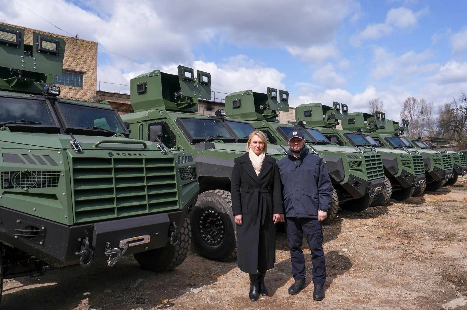 З початку року США передали Нацполу та ДПСУ 150 бронемашин Senator MRAP
