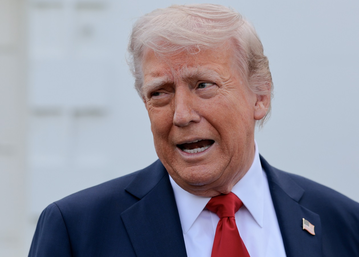 Трамп заявив, що хотів би бути Папою Римським