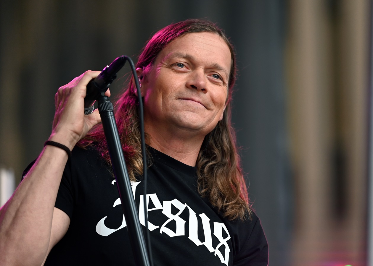 Фронтмен 3 Doors Down Бред Арнольд розповів про боротьбу з раком