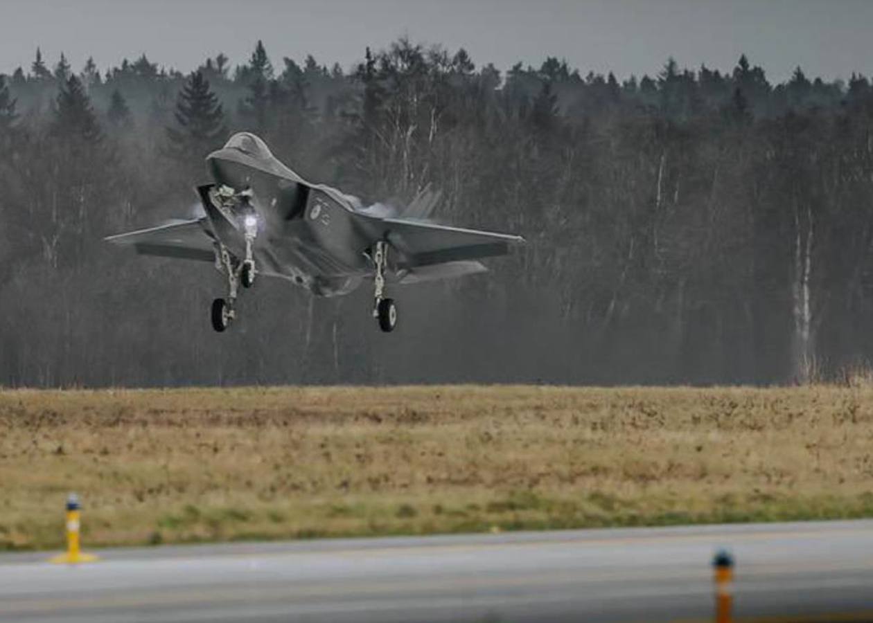Нідерланди направлять винищувачі F-35 до Польщі