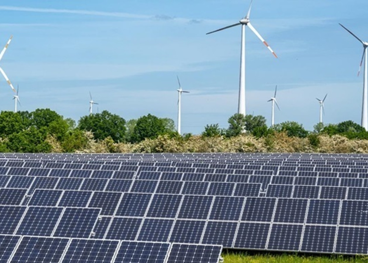 Світові потужності "зеленої" енергетики зростуть удвічі до 2030 року - МЕА