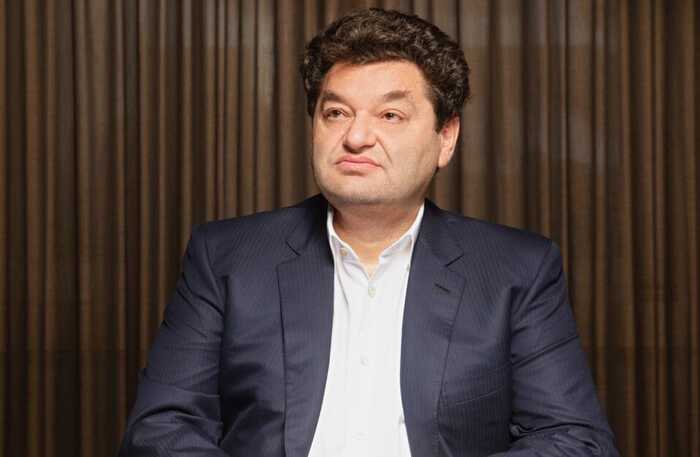 Підсанкційний мільярдер Вадим Єрмолаєв: як власник «Алеф-Віналь» перереєстрував кримський бізнес на РФ і досі заробляє на українцях