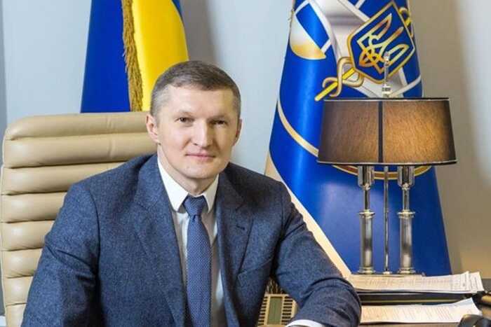 Експосадовця ДФС Євгена Бамбізова змусили повернути у "відмитих" конвертцентрах 130 мільйонів гривень до бюджету