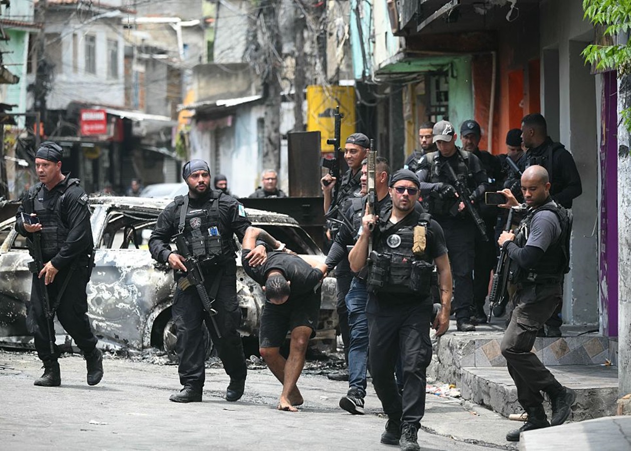 У Бразилії спалахнула війна між владою та наркокартелями: десятки загиблих