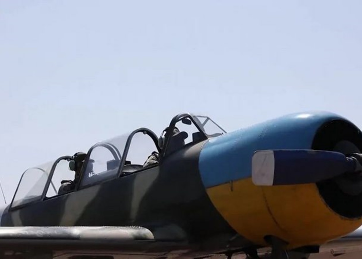 Нідерланди передали Києву "винищувач дронів" Як-52