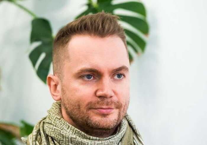 Жернаков повідомив, що поліція намагалася примусово доставити його на комісію Власенка й Бужанського, однак у Нацполіції це заперечили
