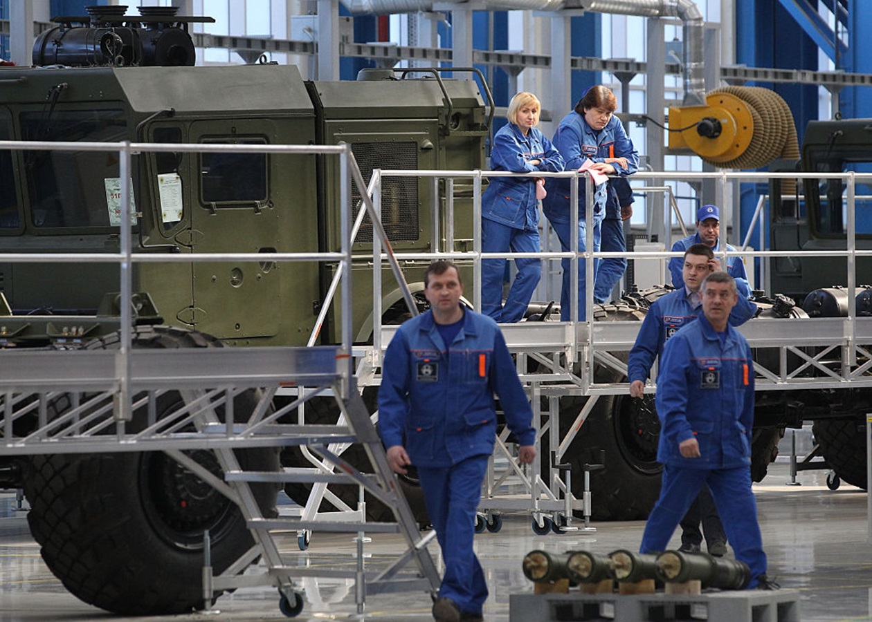 Економіка Росії занурюється у воєнний режим