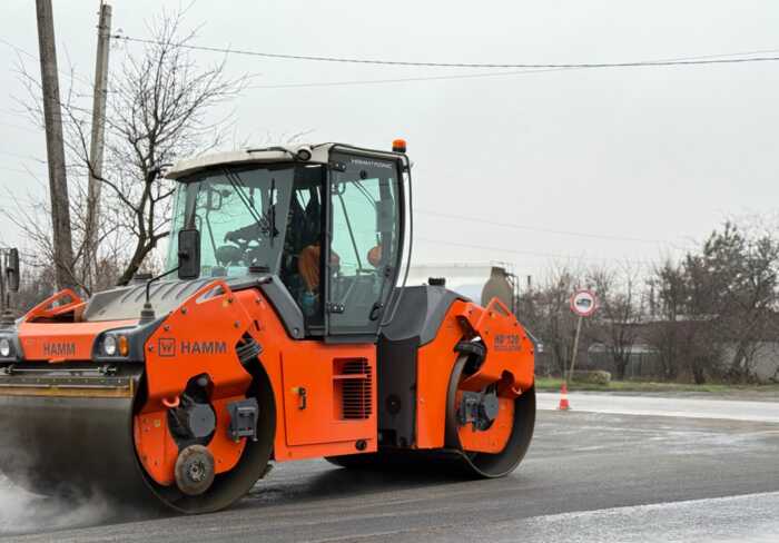 У Самарі за 50 мільйонів замовили асфальт із «заточками», відкинувши дешевшу фірму