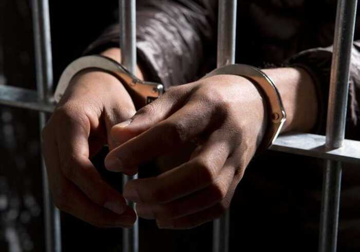 У Хмельницькому на акції протеста затримали чоловіка з гранатою