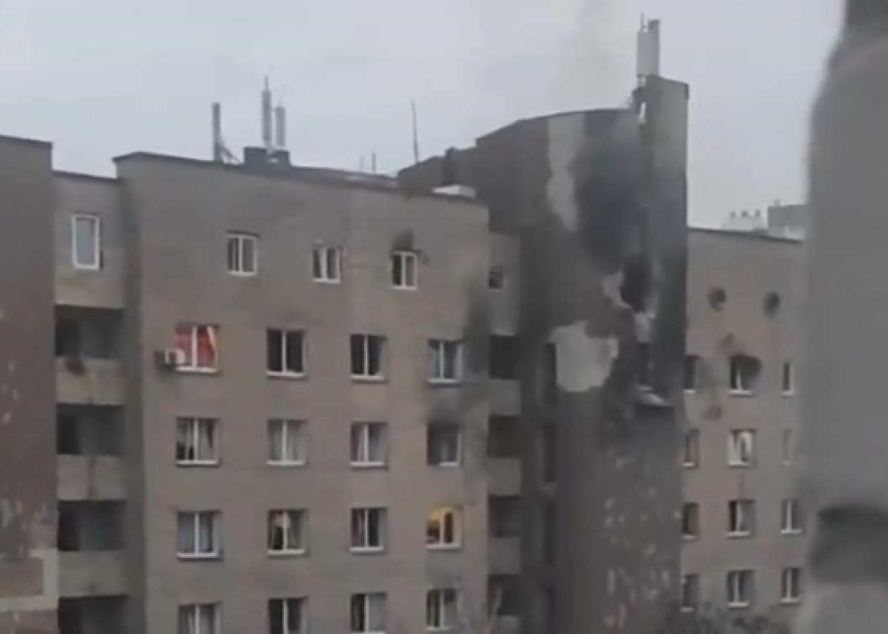 Удари по Києву: пошкоджено гуртожиток НАУ