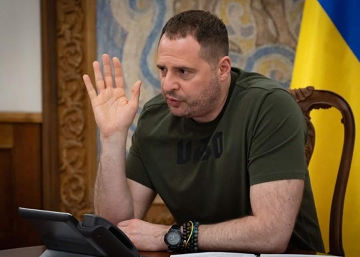 Єрмак поновив право на адвокатську діяльність