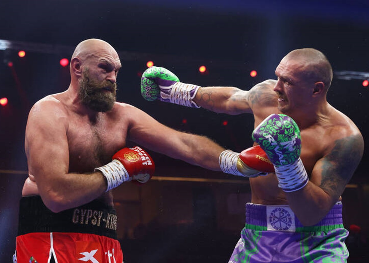 Усик зробив гучну заяву про трилогію з Ф’юрі
