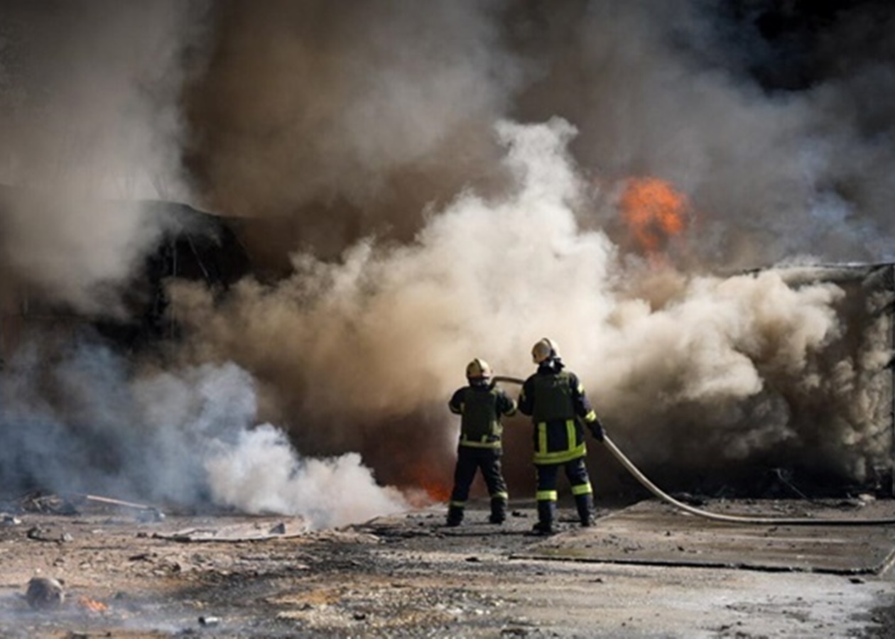 Одесу атакують "шахеди": є влучання у двоповерхівку