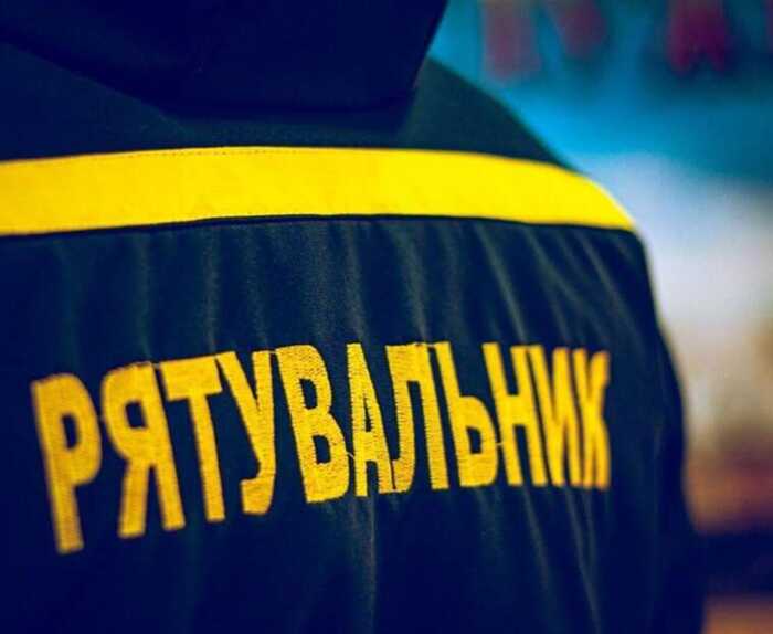 Будинок і гектари “за гривню”, авто за пів ціни: декларація сім’ї чиновників ДСНС Сулим виглядає як підручник із приховування статків