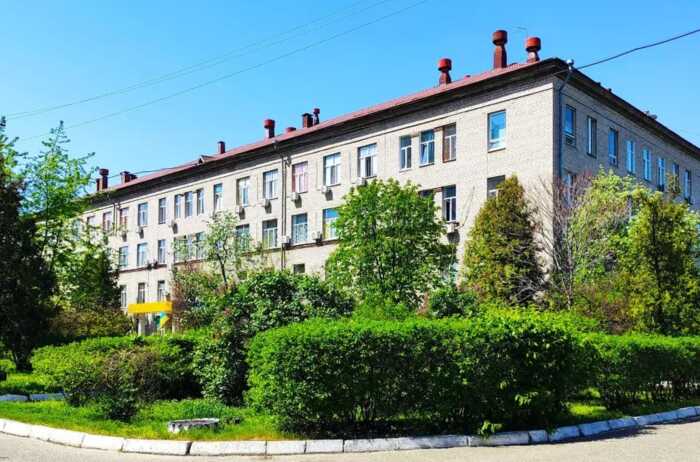 «Медичний центр міста Києва» замовив капітальний ремонт поверху будівлі за 89 мільйонів гривень