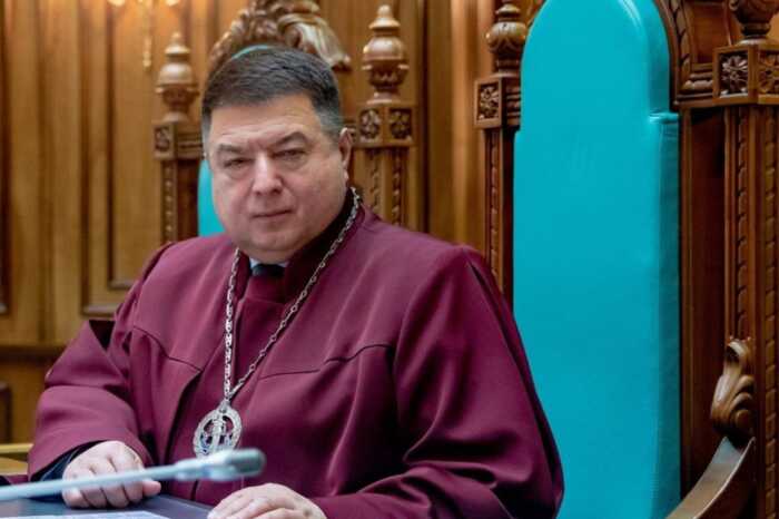 П’ятирічний ювілей підготовчого засідання: як Подільський суд Києва спрямовує справу ексголови КСУ Тупицького до спливу строків